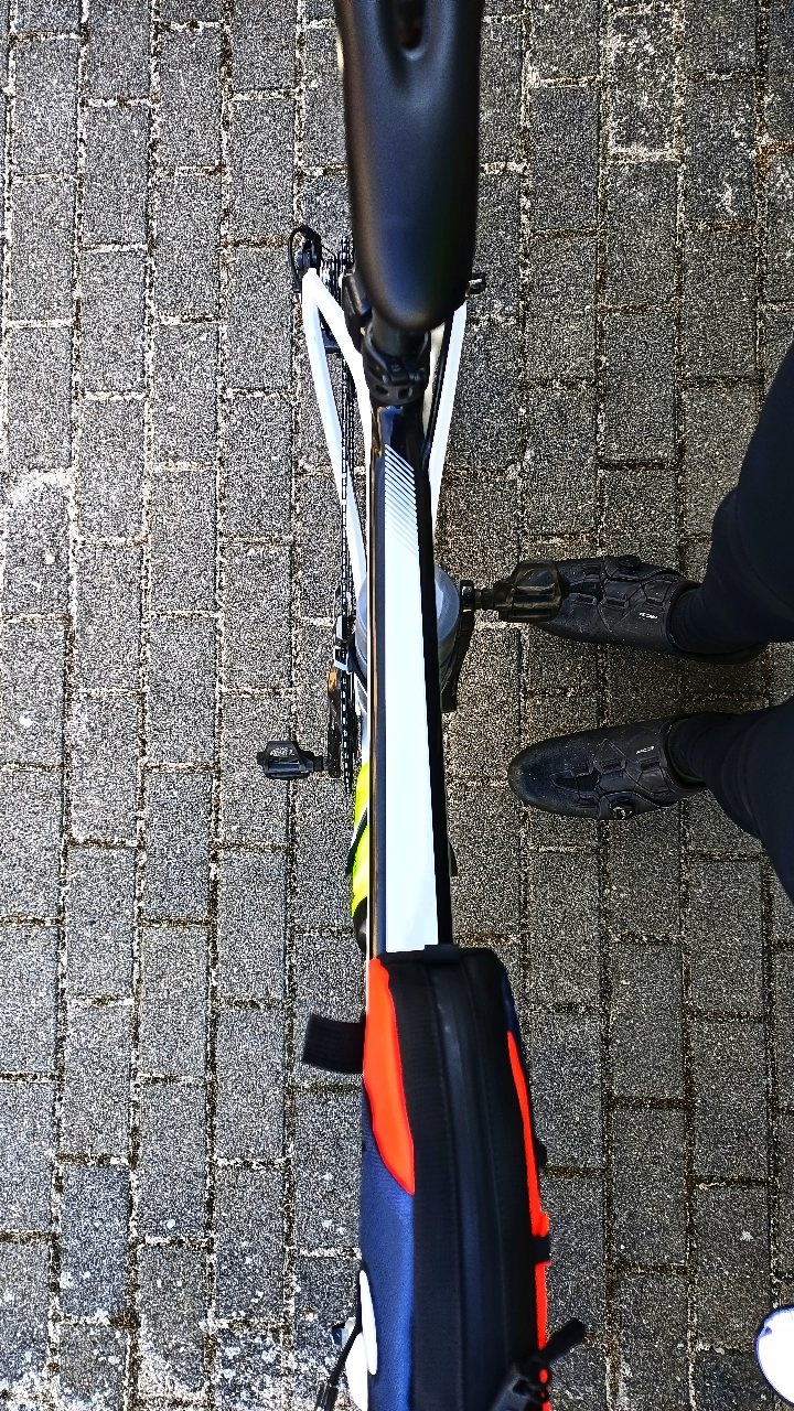 e961493f-83db-4675-9d4f-3d933c01f204