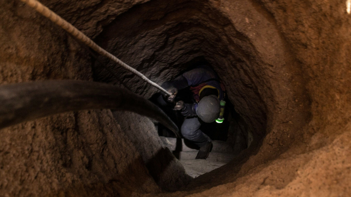 Tragedia w kopalni, 43 osoby nie żyją. Kobiety szukały okruchów złota