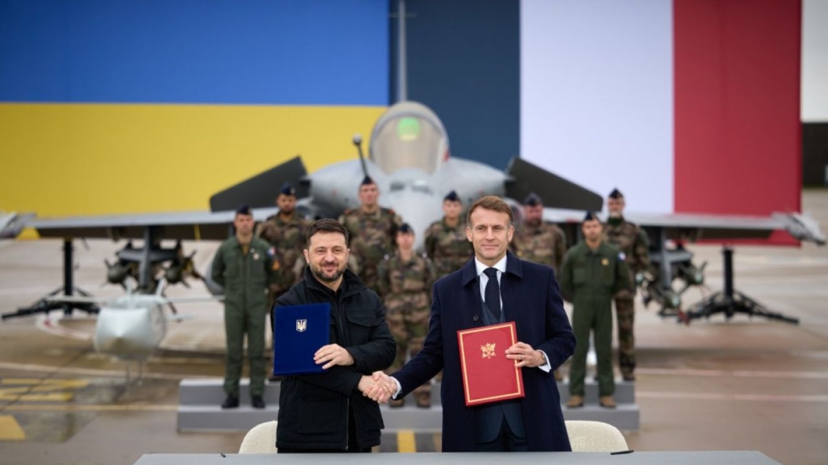 Ukraina zamówi we Francji 100 myśliwców Rafale