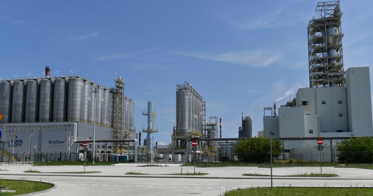 Państwowe zakłady chemiczne ze stratami. Jest porozumienie z bankami