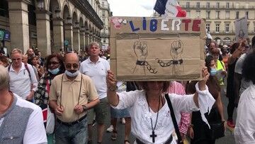 Francja. Leczy amantadyną. Protesty w obronie wirusologa