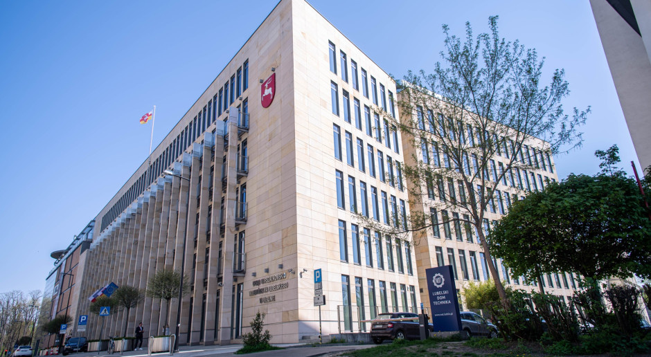 Wielki wyciek danych z urzędu. Wypłynęły pensje, adresy i numery PESEL