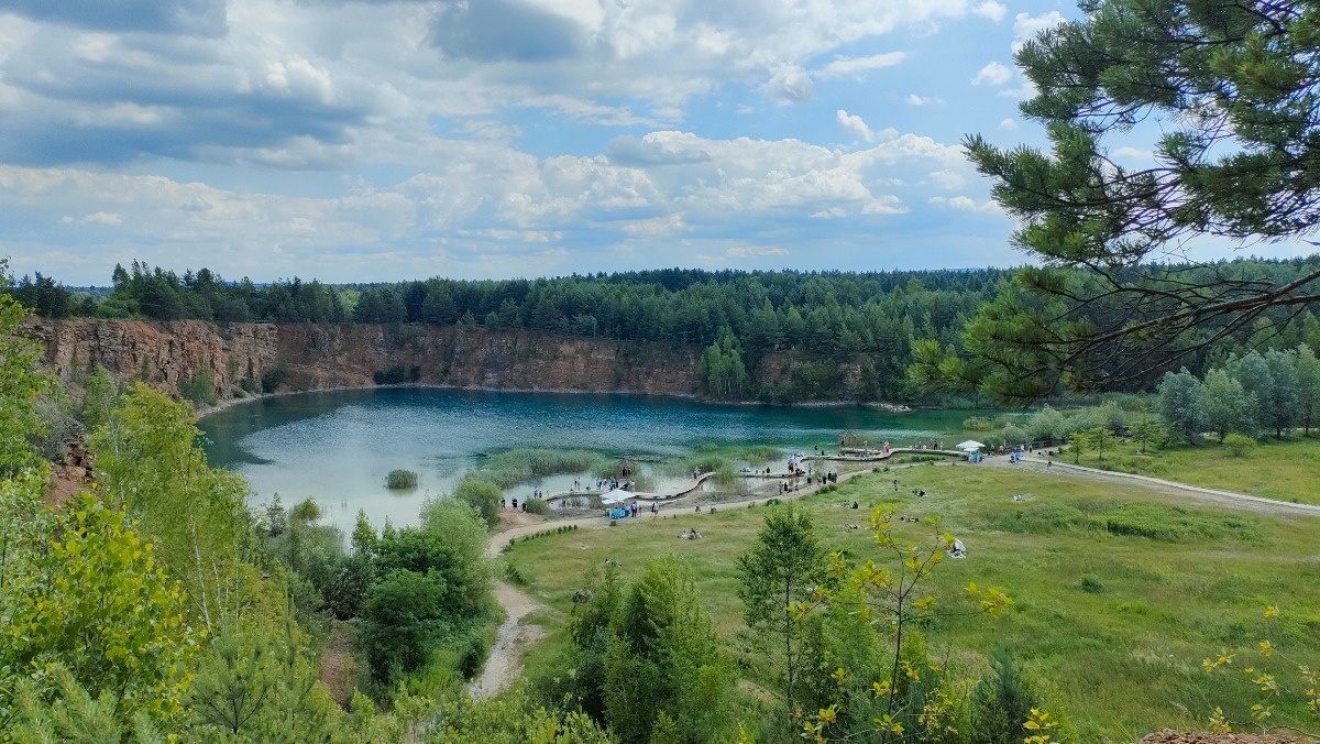 f3c8f647-a962-43b1-b0e1-1127a5ca4609