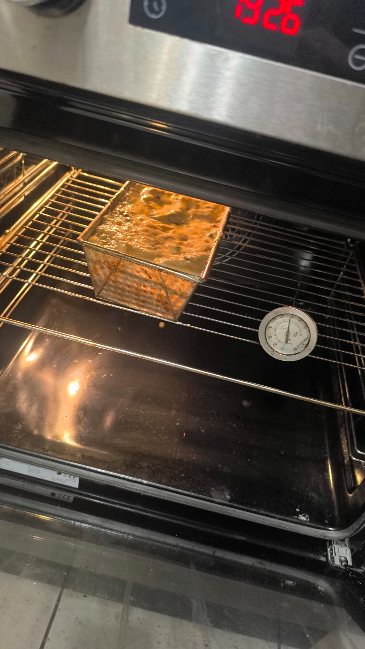 ab9722c0-fba9-463b-bb29-4c983bac6a2d