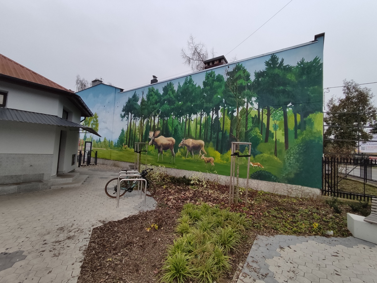 e160a5b7-13e3-45d2-84c8-1b3e2179da1c