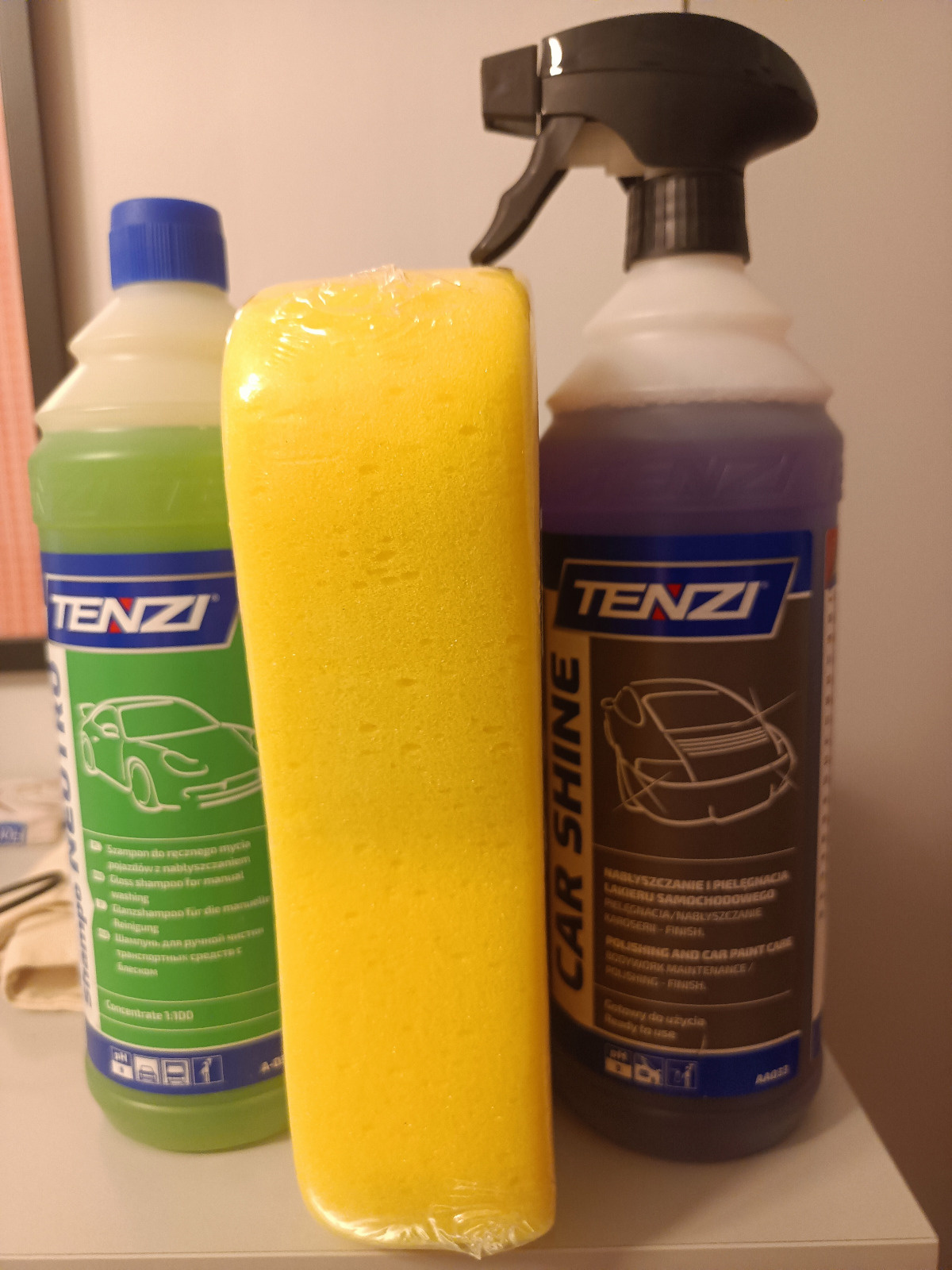 a990e384-a4d1-4e4b-af7b-0b51526b07ee