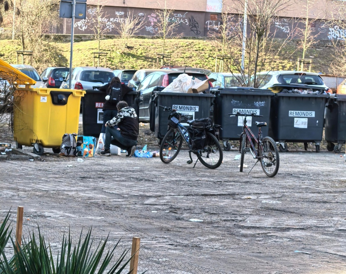 3b22da2c-f548-46ba-a79a-40ea98e98d90