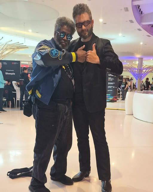 d6bc4859-7cc8-4275-bf81-53afceb9ab03