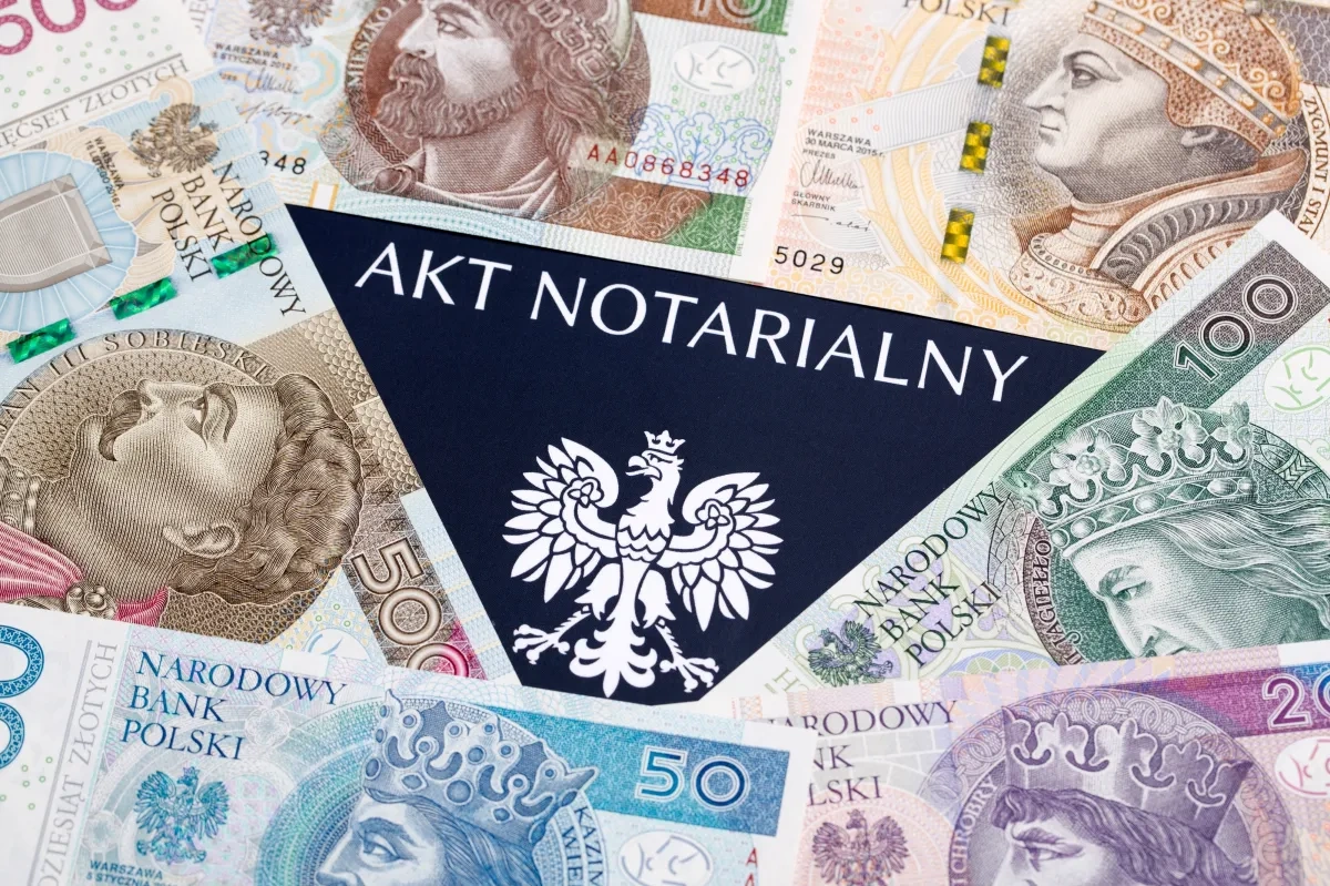 Sprzedając nieruchomość, można stracić własność i nie otrzymać od nabywcy ani grosza. Akt notarialny przed tym w pełni nie zabezpiecza.