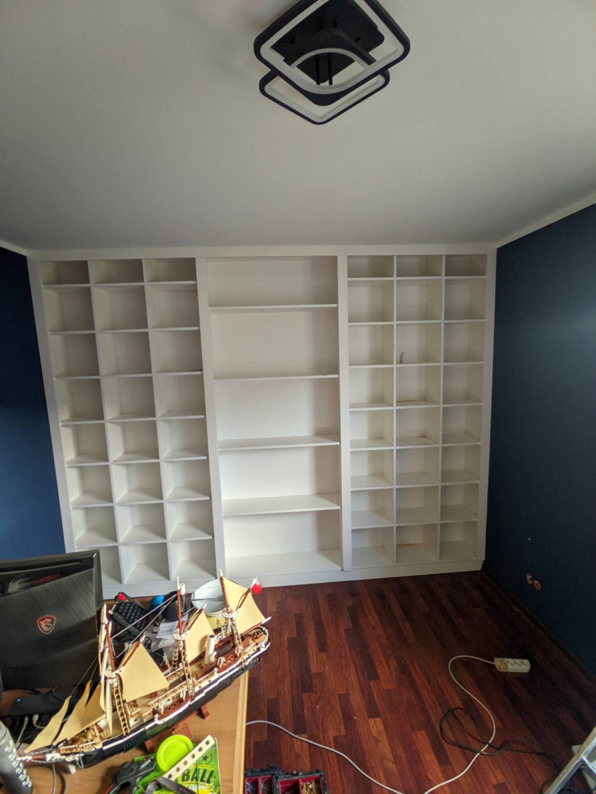 305d362f-90a3-4d08-bf3a-36bc82fe7c64