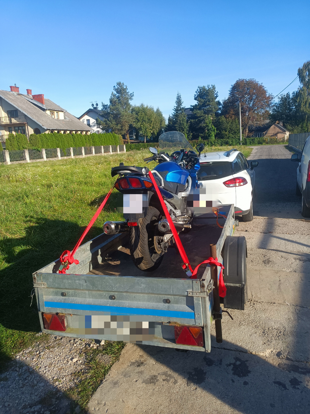 d3eff904-3f4f-4159-8dcf-26824e53336a