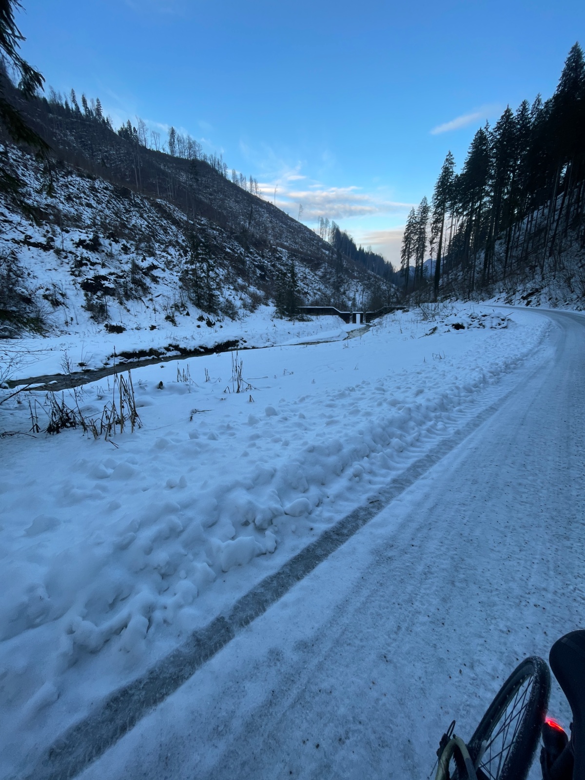 220fd4f3-a02f-4187-a089-fb1b46bf49eb