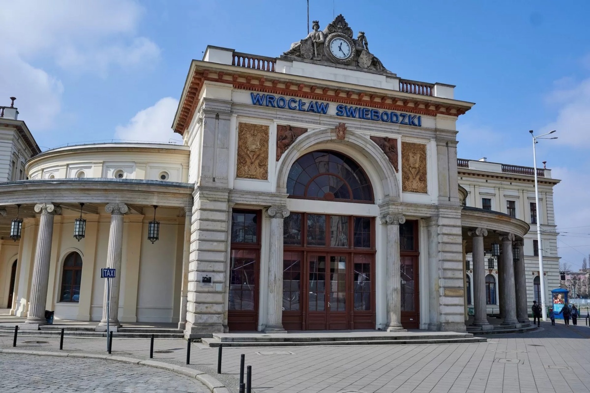 Dworzec Świebodzki wraca do gry. Kolejowa rewolucja Wrocław