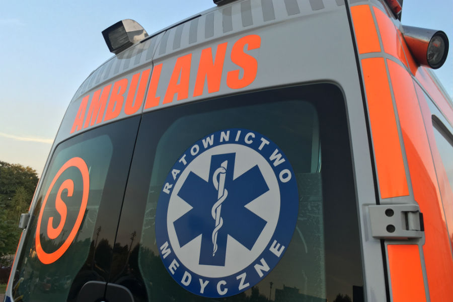 Żółwin: Brutalny atak na ratowników medycznych podczas akcji ratunkowej - WPR24.pl