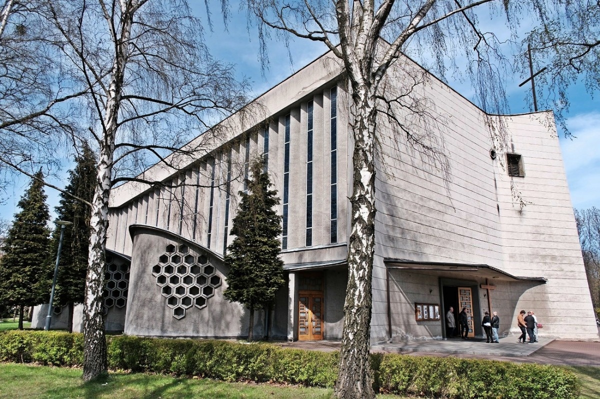 Kościół Ducha Świętego Chorzów Niedzielny Foto Spacer Fot. Piotr Witowski Urokliwy Śląsk / Śląsk Jest Prze Śliczny