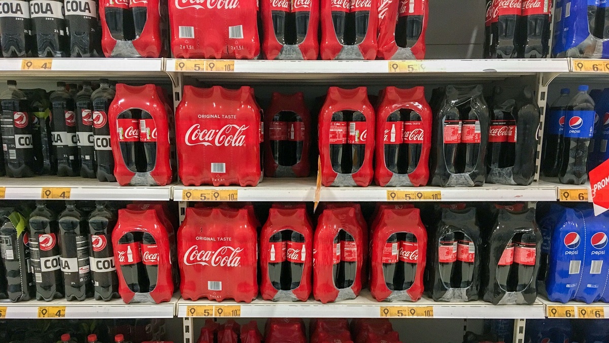 Policzyliśmy, jak nowy podatek cukrowy podniesie ceny. 10-krotna podwyżka opłaty za energetyki