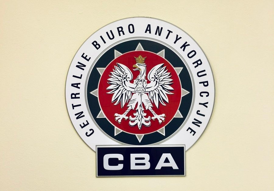 Nieprawidłowości przy przetargu dla WOT. CBA zatrzymało księdza