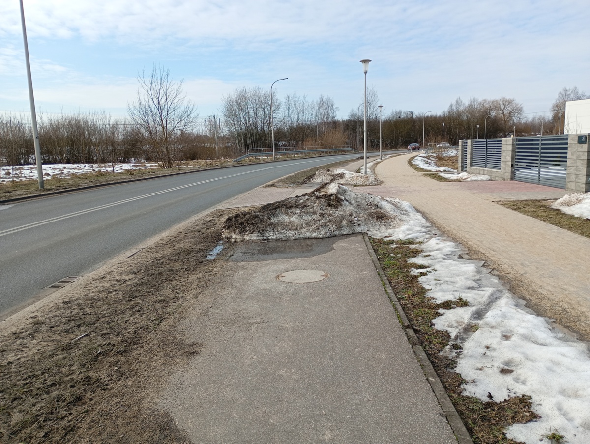 8a45e4e4-b40e-43ad-88be-3ce7c02585bf