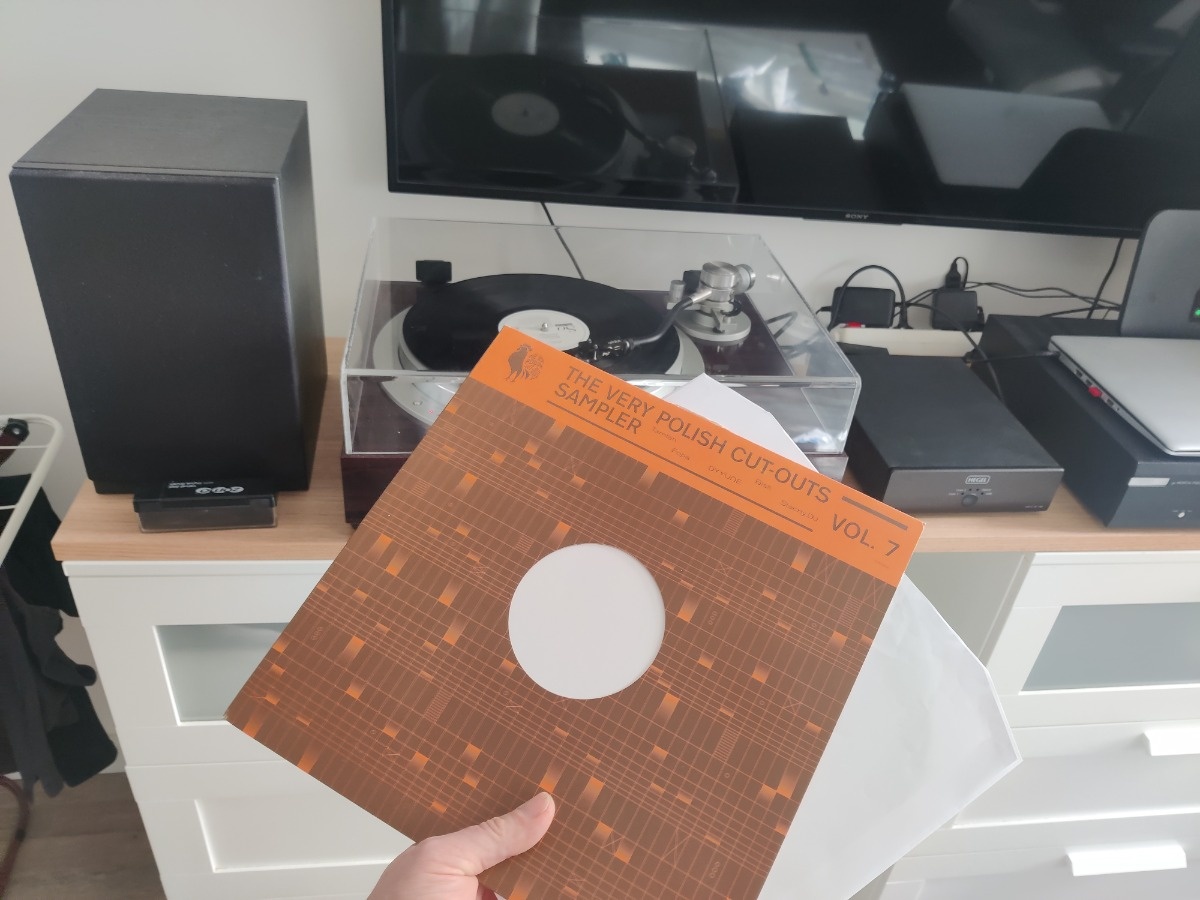 c564be7d-3c23-4b66-9b7e-7340c58c4caf