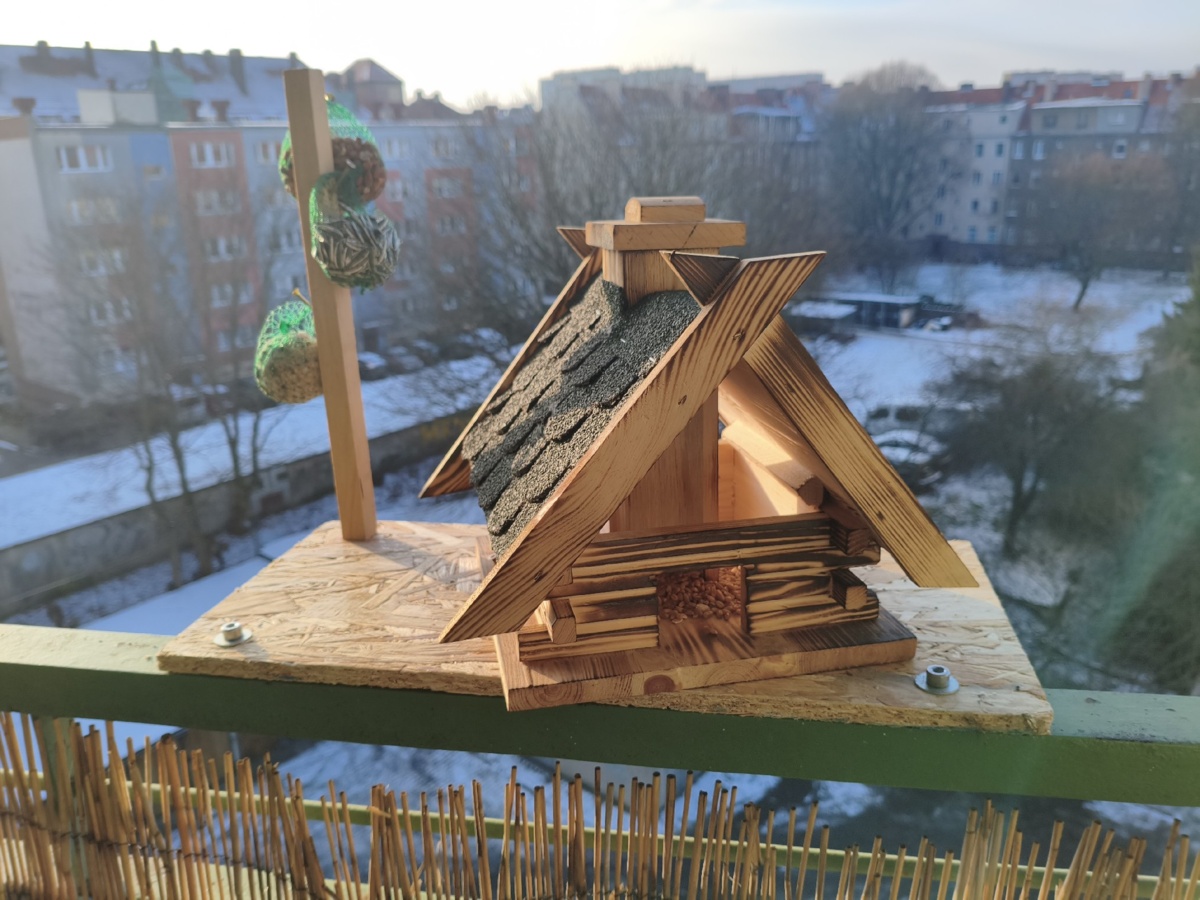 bf4af5b0-356c-4304-874d-8cb68de73f87