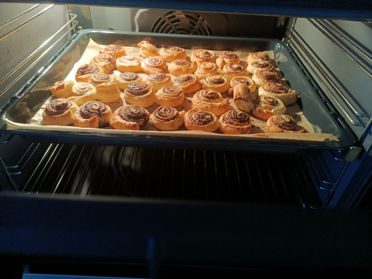 17c15ae6-769a-40ec-bf21-d12fbd56010c