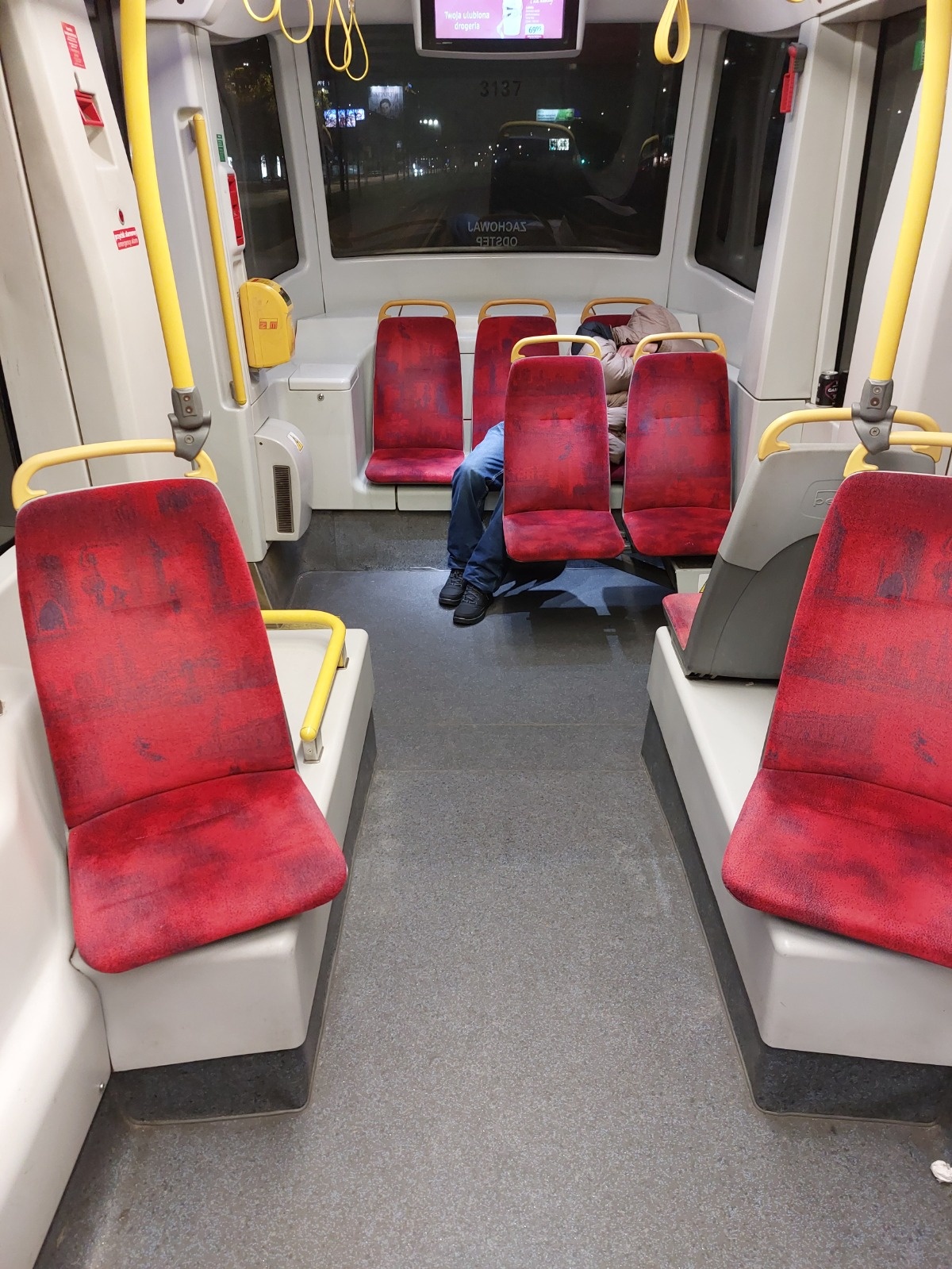 4044968b-e9bc-4561-a6eb-2d8fb736c9ca