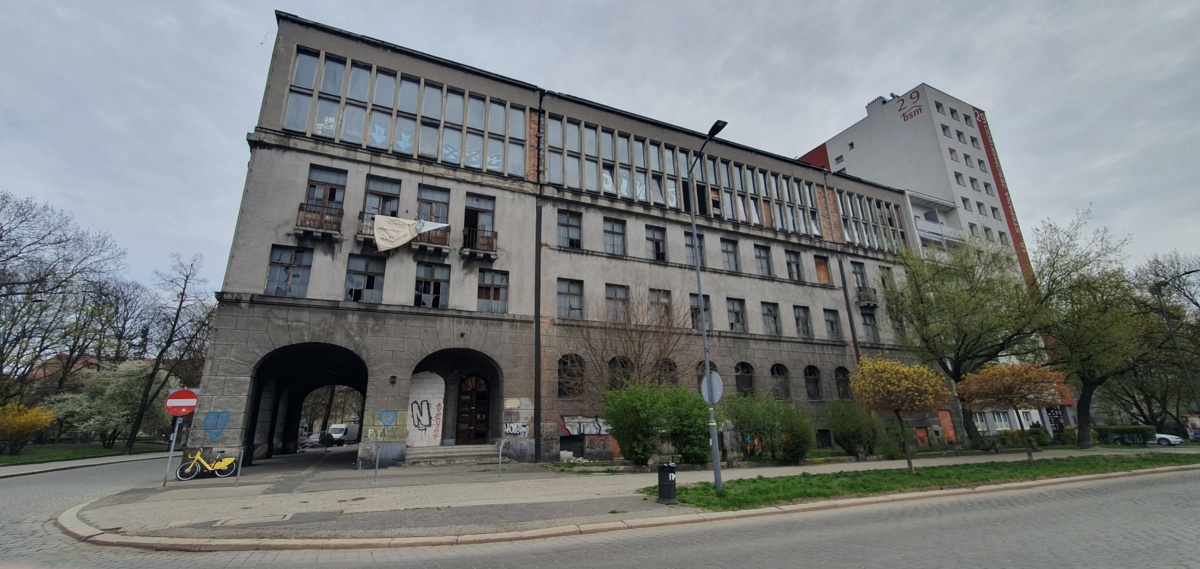 01ab3aa8-ade2-4291-8e54-b75c771a76d9