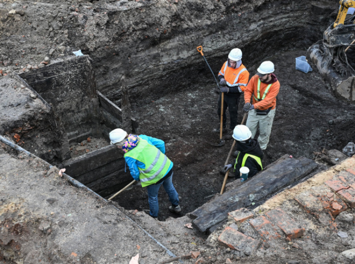 Średniowieczne elementy odkryto podczas badań archeologicznych w Szczecinie