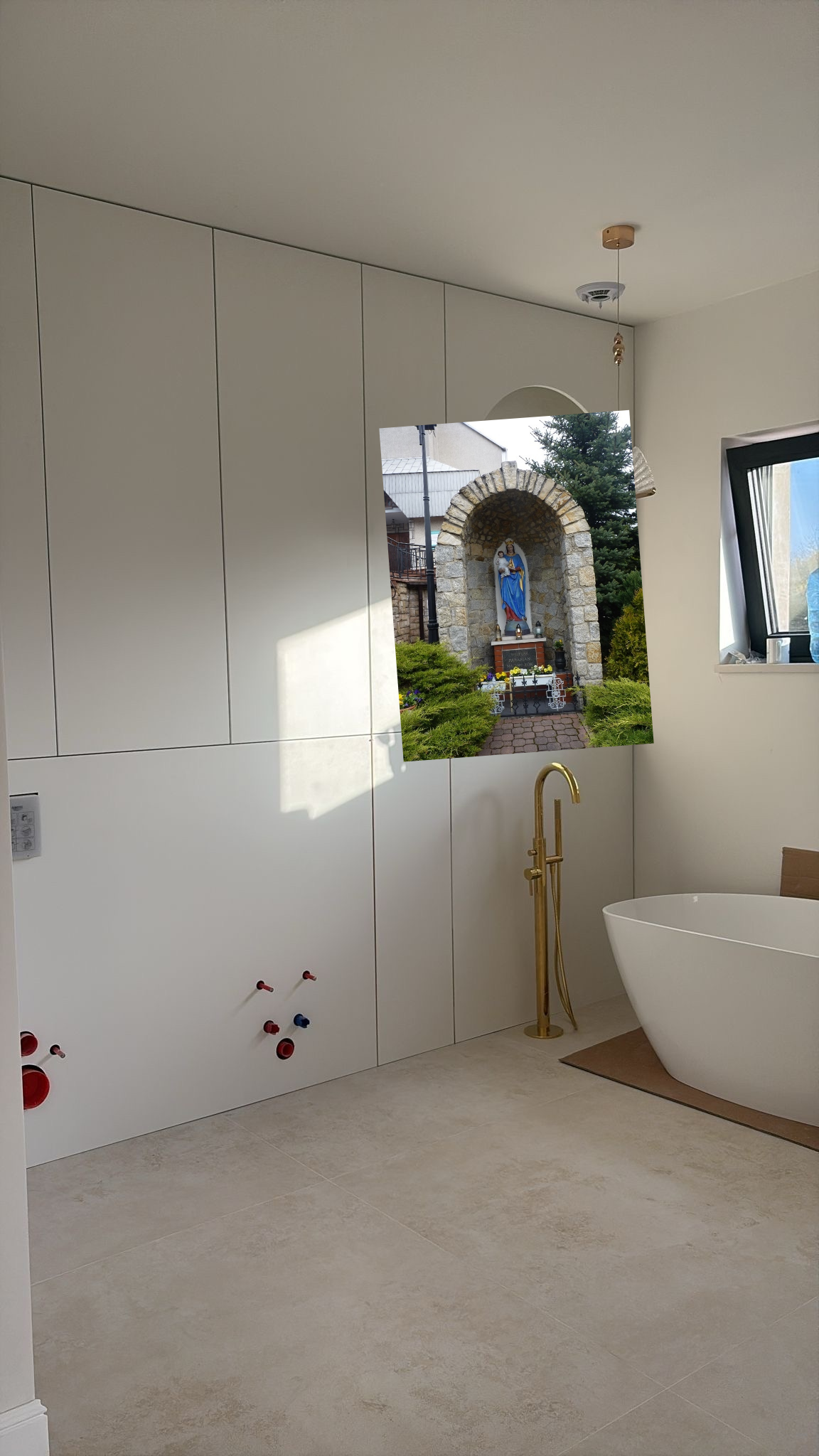 609c82bf-5381-439b-bd54-5b9bbce8fff8