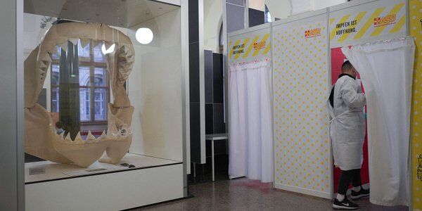 Sondaż: Ponad jedna trzecia Niemców w święta nie chce spotykać się z niezaszczepionymi