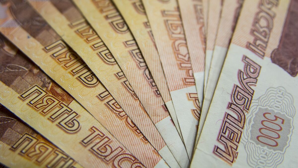 Stopy procentowe w Rosji rosną, ponieważ rubel krwawi! Ale to walka z wiatrakami