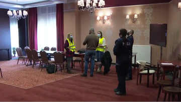 Kontrola policji i sanepidu w hotelu w Międzyzdrojach