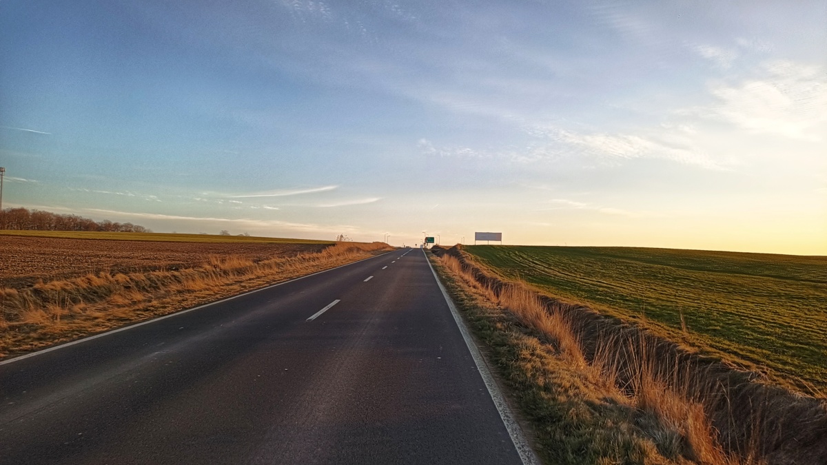 70f2f7b7-35cf-49a8-acb4-6dad77edb211