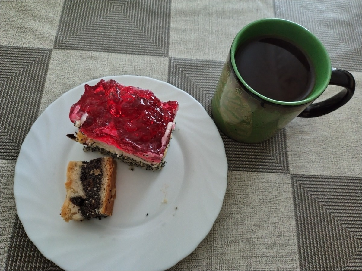 daf1b277-1b5f-4c8b-a125-e4f0e76f4a86