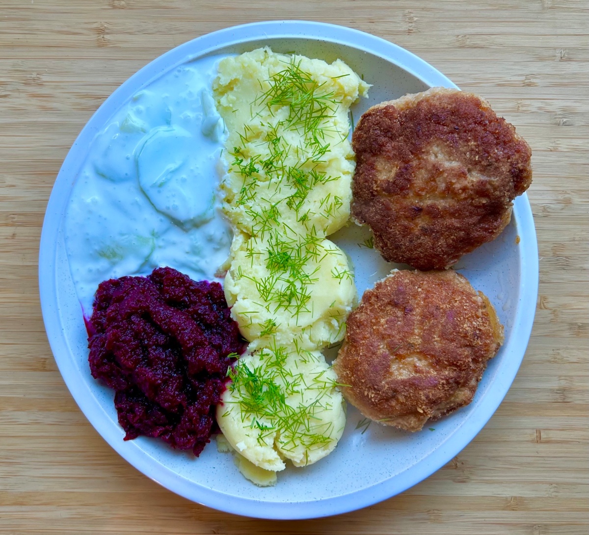 c4168ff7-e90a-4084-aef3-40742bd554d2