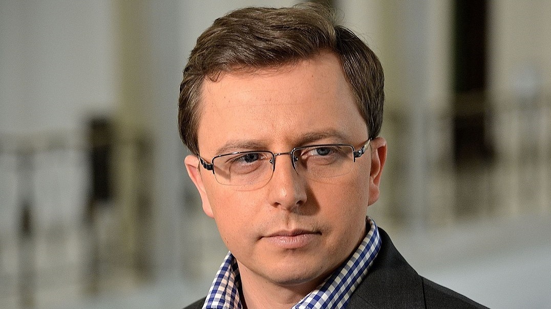 Joński odpowiada na oskarżenia. Zarzuca się mu współpracę z przestępcą