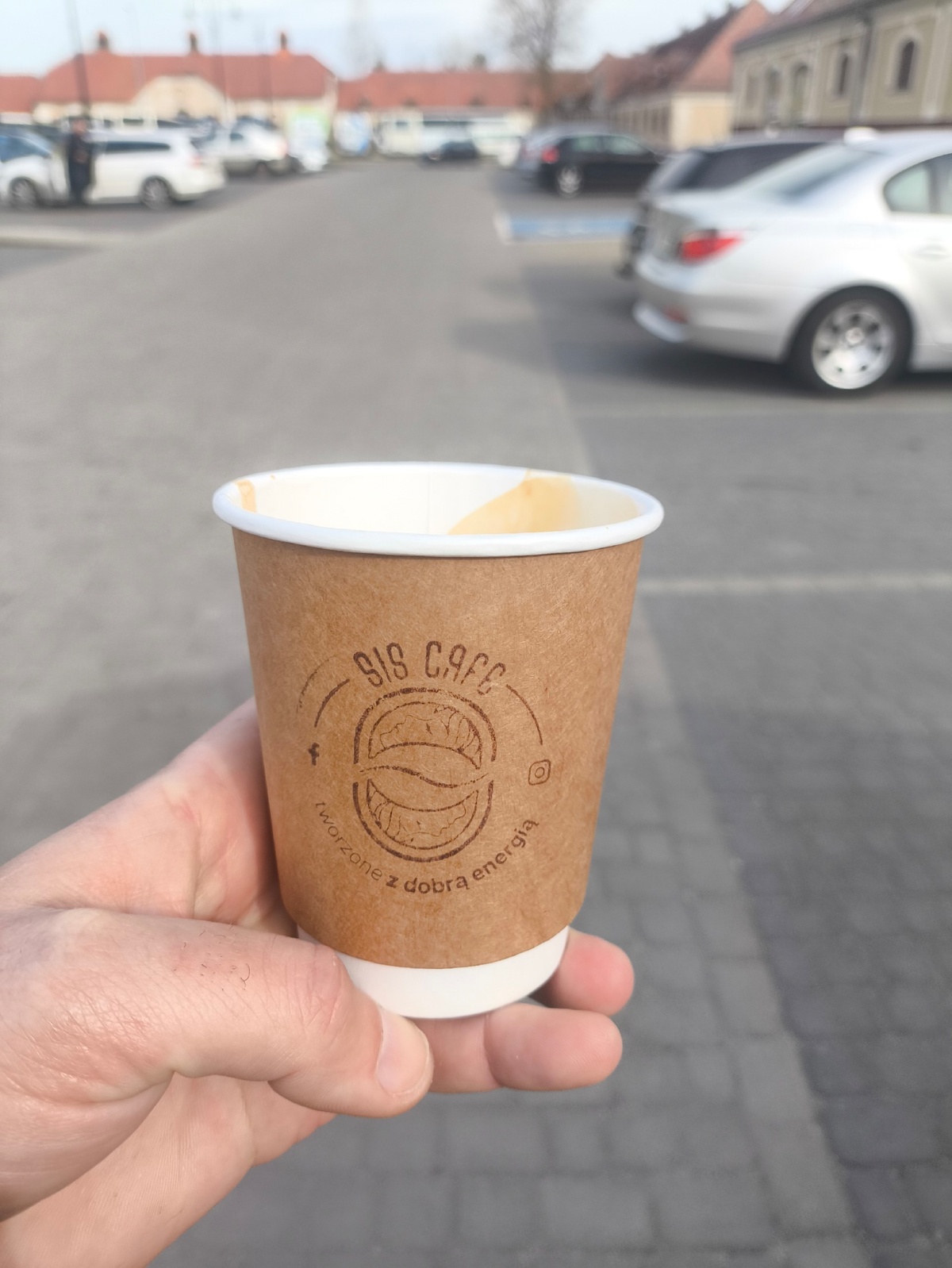 8c094657-398c-43d5-831e-0b20073b3246