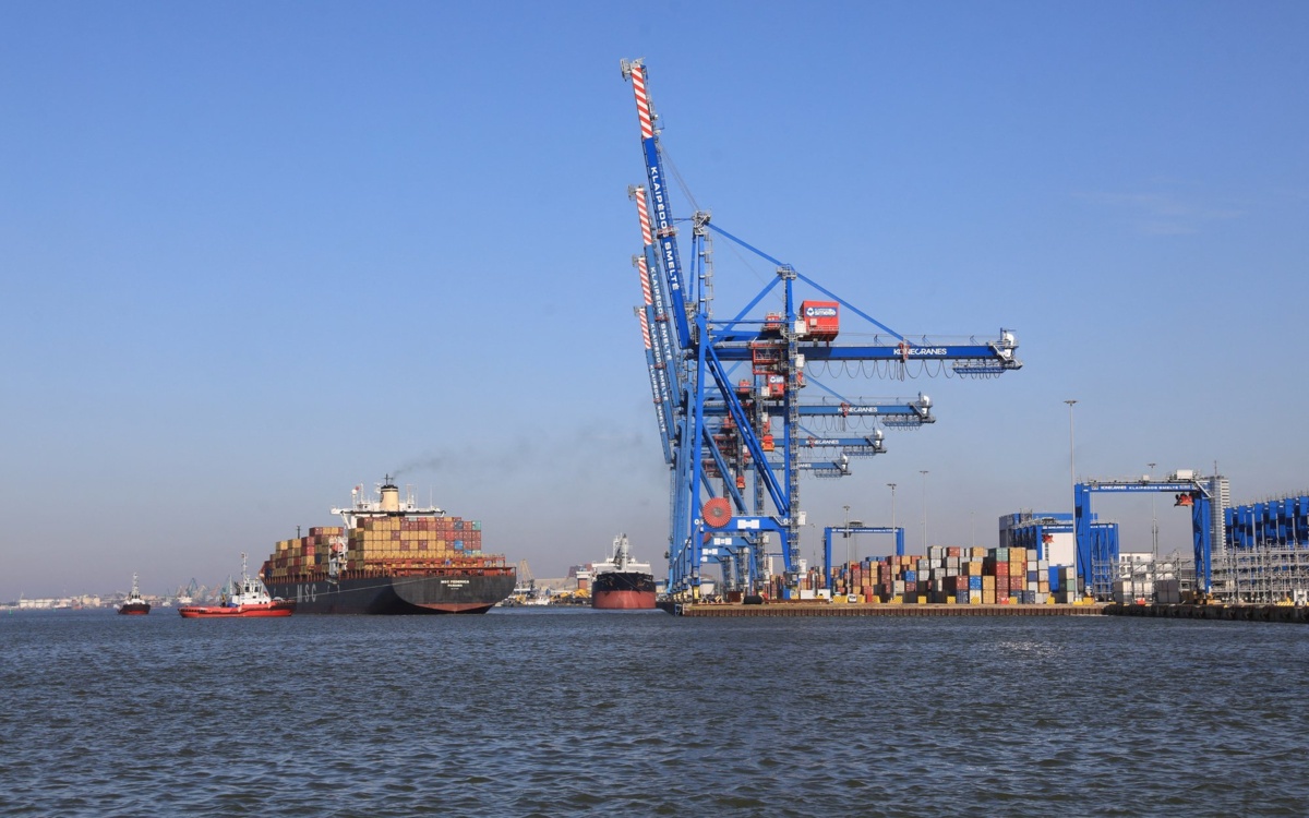 Rinat Achmetow kupił amerykański gaz dla Ukrainy. Dostarczy go Litwa