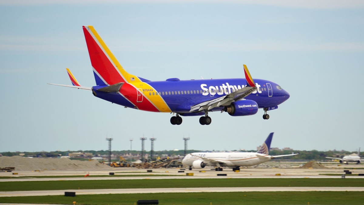 Otyli zapłacą więcej za bilet lotniczy. Nowy regulamin od 2026 r.