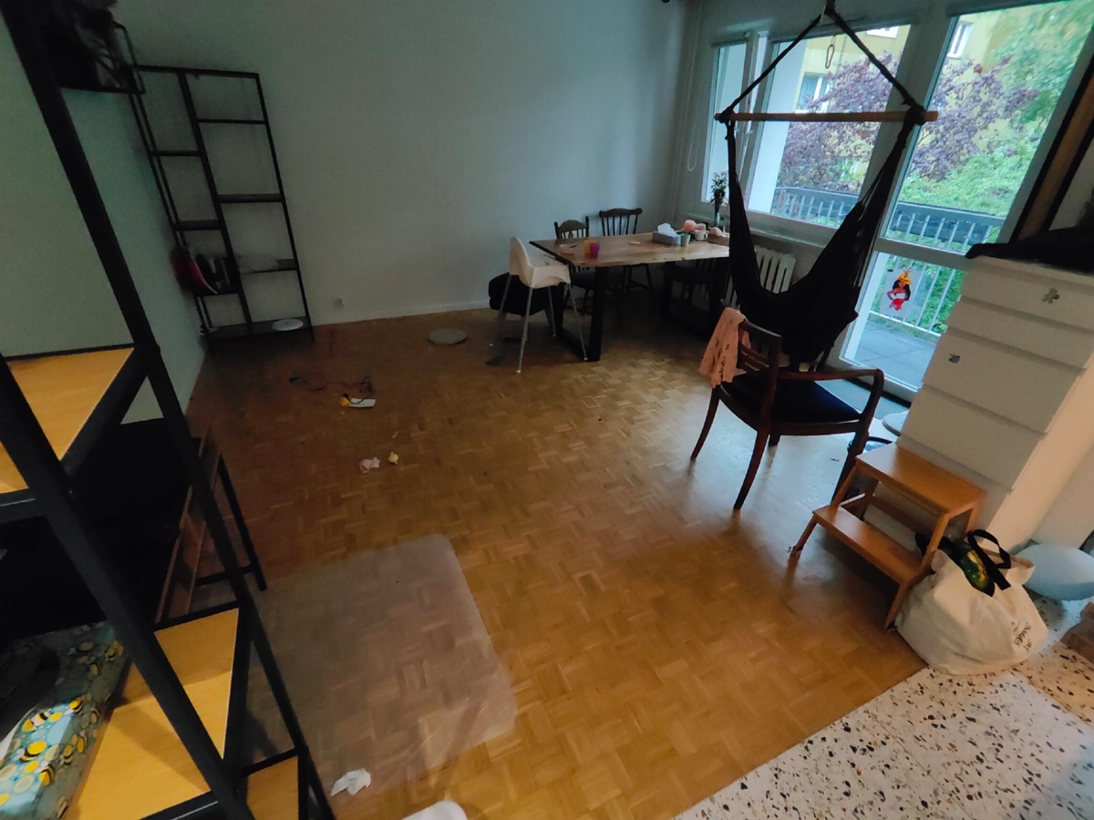 b0eeade0-cafe-4692-8831-03f70052c95c