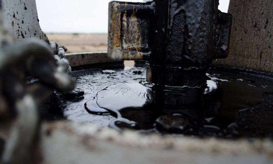 Japonia rozważa uwolnienie rezerw ropy w celu ograniczenia cen