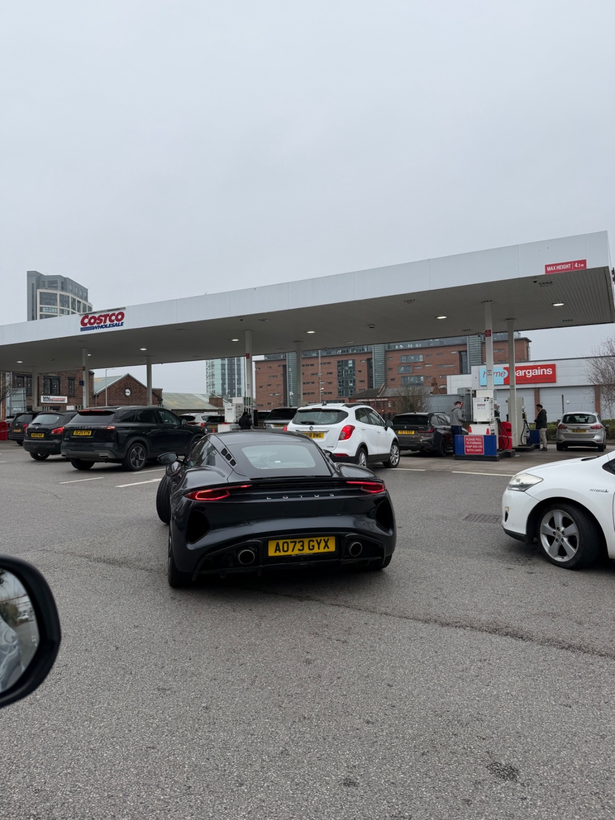 ec1da7d5-d0fd-4034-a068-8026e637997b