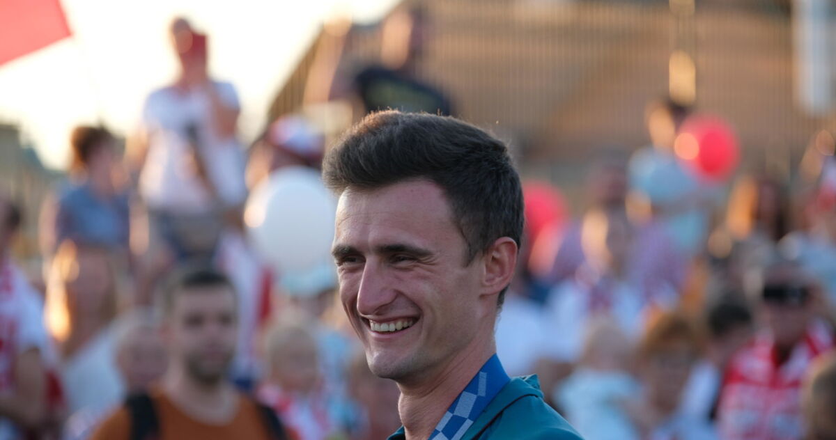 Złoty medalista igrzysk w Tokio w kamaszach. Dawid Tomala ma za sobą wojskowe przeszkolenie