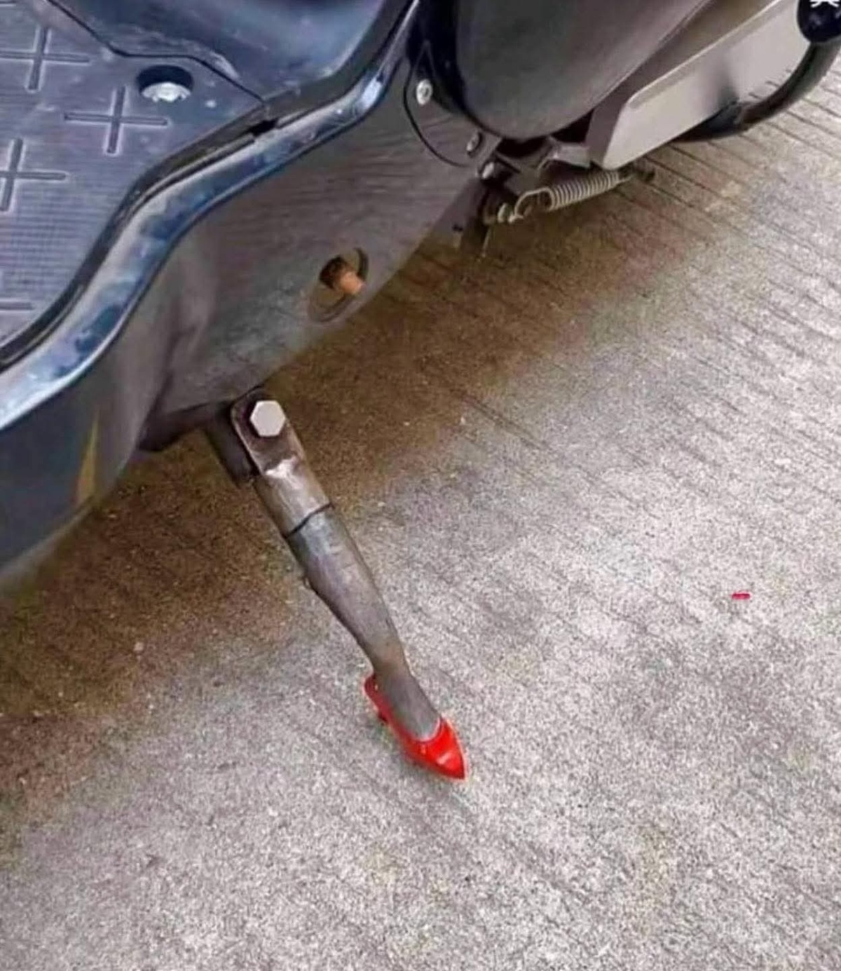 d3dff913-f9d2-495c-9419-87d2d05f105a