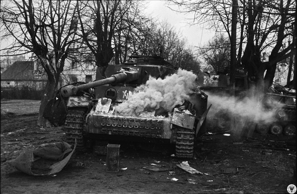 1fed0c97-5153-470f-a458-2a72e0ffbfcb