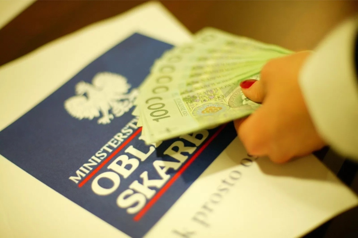 Polska sprzedała obligacje za 6 mld USD. Znamy kulisy