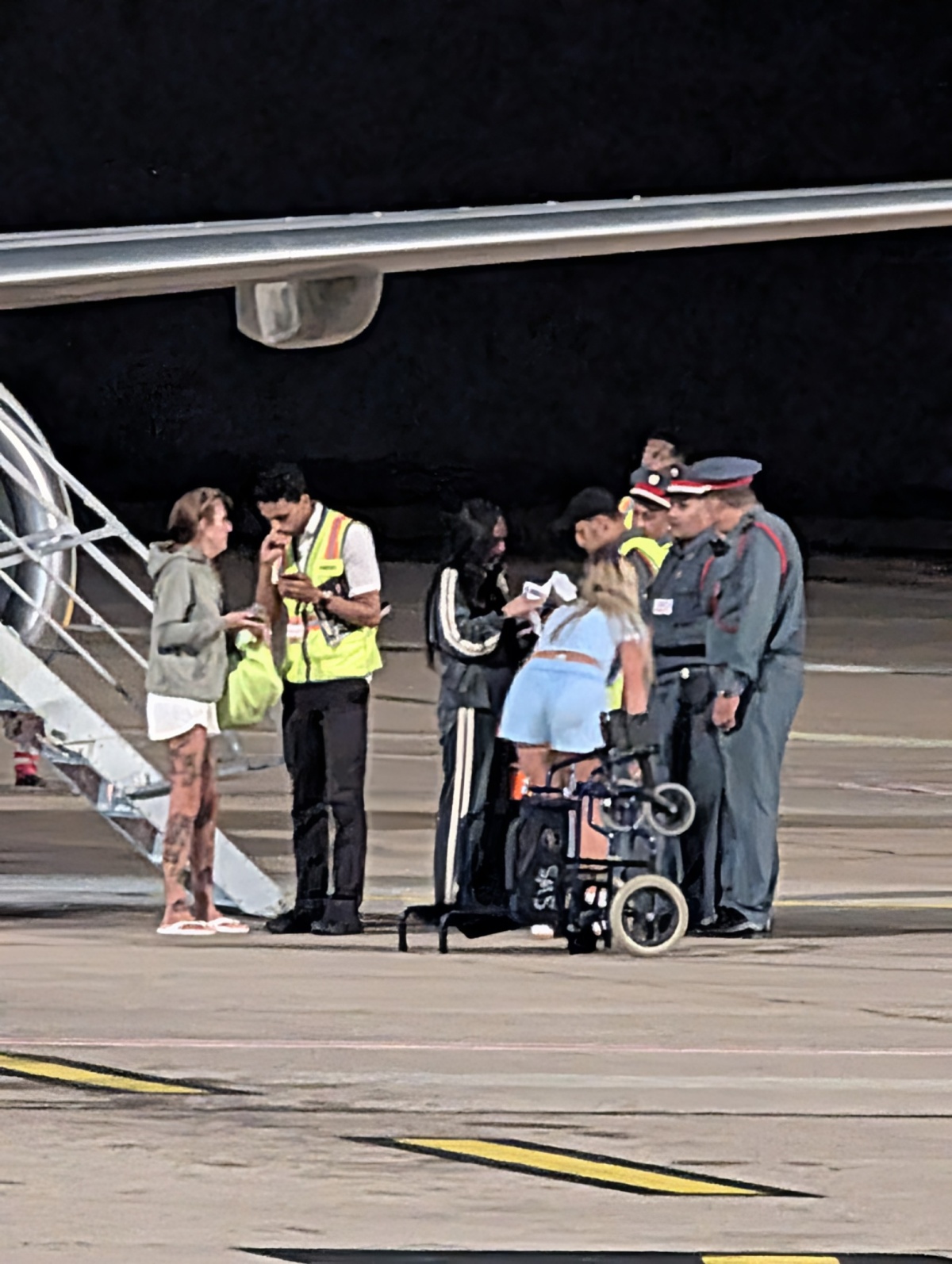 3edff479-0995-4fe6-888d-ec190357ae61