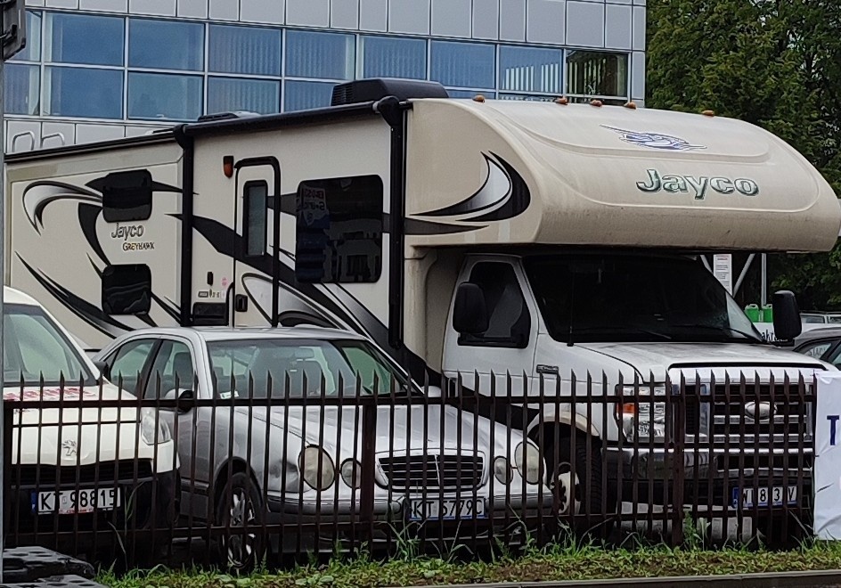 c7f37422-d09b-4d79-bdd0-924dcd1c568c