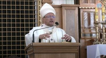 Abp Grzegorz Ryś do karmelitanek bosych: życzę wam niemowlęctwa, które potrafi odkryć Boga