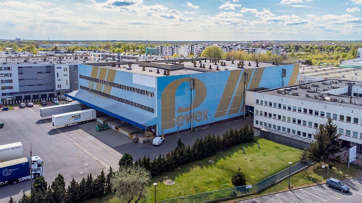 Tych sklepów już nie ma. Których brakuje Wam najbardziej?